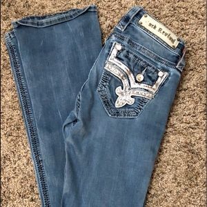 SOLD LOCALLY 🚫 Rock Revival